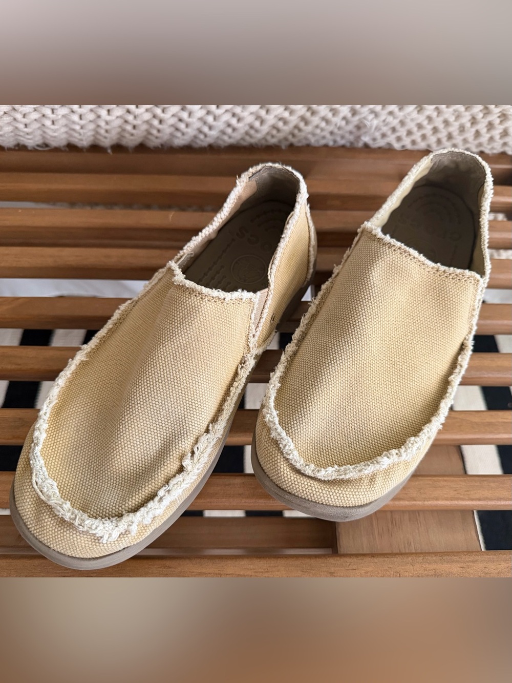 Crocs Men's Santa Cruz loafers Sz. 8